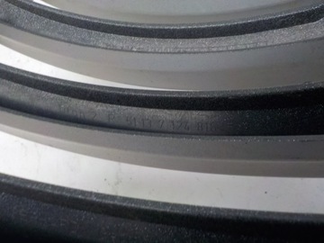 BMW X5 E53 FACELIFT LCI LEDVINA MASKA MŘÍŽKA PRAVÁ 7124816