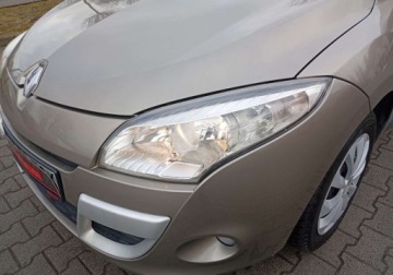 Renault Megane III Hatchback 1.6 16v 110KM 2008 Renault Megane Zarejestrowany - ubezpieczony - benzyna 1.6 Benzyna 110KM, zdjęcie 4