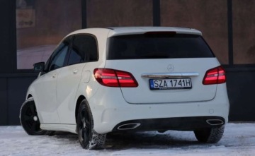 Mercedes Klasa B W246 Sports Tourer Facelifting 1.6 200 156KM 2016 Mercedes-Benz Klasa B Mercedes-Benz Klasa B 200 UrbanStyle Edition 1.6, zdjęcie 4