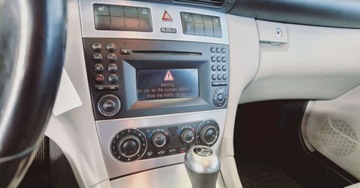 Mercedes CLC 1.8 (180 Kompressor) 143KM 2010 Mercedes-Benz CLC 1.8 Kompressor 143KM Polskorzana tapicerka 1.8 Benzyna, zdjęcie 16