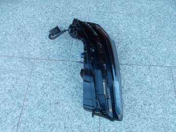 Peugeot 308 III T 10 halogen DRL led PRAWY