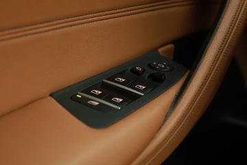 BMW Seria 5 G30-G31 2021 BMW 5 530e xDrive, Salon Polska, Serwis ASO, 4X4, zdjęcie 18