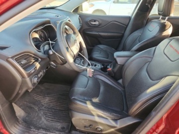 Jeep Cherokee V 2021 Jeep Cherokee Trailhawk 2021 3.2 Benzyna 271KM, zdjęcie 7