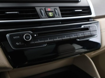 BMW Seria 2 F22-F23-F45-F46 Gran Tourer 220d 190KM 2016 BMW 220 Automat x-Drive LED grzane fotele PDC navi, zdjęcie 26
