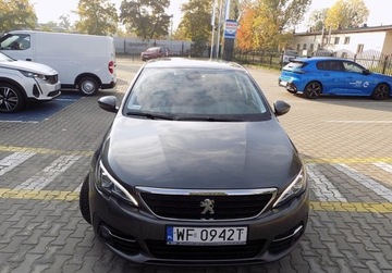 Peugeot 308 II SW Facelifting 1.5 BlueHDI 130KM 2019 Peugeot 308 1.5 Diesel 130KM, zdjęcie 3