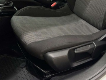 Opel Corsa F Hatchback 5d 1.5 Diesel 102KM 2020 Opel Corsa Edition Kamera cofania CarPlayAndroid Auto Czujniki parkowan, zdjęcie 9