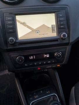 Seat Ibiza IV Hatchback 5d Facelifting 1.0 EcoTSI 95KM 2016 Seat Ibiza 1.0 TSI 95km / Grzane fotele /, zdjęcie 14