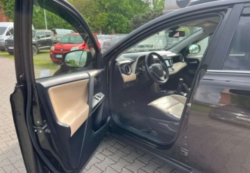 Toyota RAV4 IV MPV D-4D 125 124KM 2014 Toyota RAV4 Toyota RAV4 2.0 D-4D Premium 4x2 2.0 Diesel 124KM, zdjęcie 8