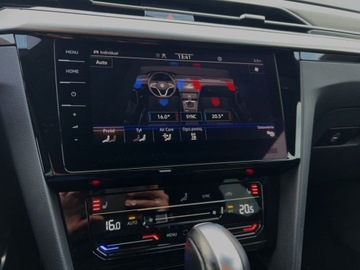 Volkswagen Arteon Fastback Facelifting 2.0 TSI 190KM 2022 Volkswagen Arteon 2.0TSI 190KM R-Line DSG SerwisASO Kessy Acc Led Navi Hak, zdjęcie 32