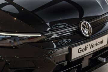 Volkswagen Golf VIII R Facelifting 2.0 TSI 333KM 2025 Volkswagen Golf Variant R 2.0 TSI 4Motion 333 KM, zdjęcie 8