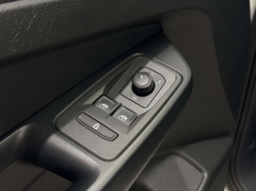 Volkswagen Caddy V Caddy 2.0 TDI 122KM 2021 Volkswagen Caddy Maxi 7 osobowy Czujniki parakowania LED CarPlayAndroi, zdjęcie 19