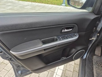 Suzuki Grand Vitara II SUV 1.9 DDiS 129KM 2007 SUZUKI GRAND VITARA 2007, zdjęcie 12