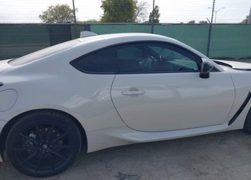 Toyota 2024 Toyota GR86 2024r., Premium, 2.4L, od ubezpieczalni 2.4 Benzyna 231KM, zdjęcie 7