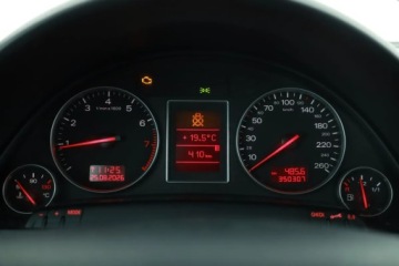 Audi A4 B6 Sedan 1.6 i 102KM 2003 Audi A4 1.6, HAK, Klima, Klimatronic,ALU, zdjęcie 6