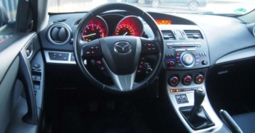 Mazda 3 II Sedan 1.6 MZR 105KM 2010 Mazda 3 1,6Benzyna Udokumentowany Przebieg Serwisowany Biala Perla, zdjęcie 20