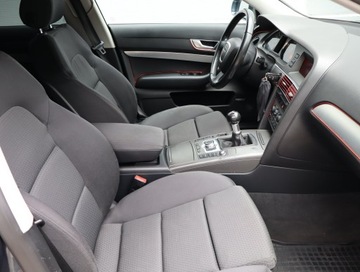 Audi A6 C6 Limousine 2.4 V6 24V 177KM 2004 Audi A6 2.4, GAZ, Klima, Klimatronic, zdjęcie 8