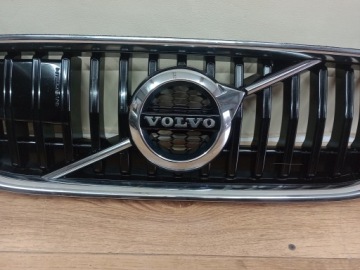 VOLVO V40 II СНЯТИЕ РЕШЕТКИ
