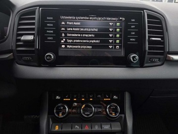 Skoda Karoq Crossover Facelifting 1.5 TSI ACT 150KM 2024 Skoda Karoq 1.5TSI 150KM FV23 DSG Selection HAK elektryczny Pakiety - Park, zdjęcie 15