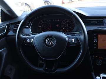 Volkswagen Arteon Fastback 1.5 TSI 150KM 2017 VW Arteon 1.5 TSI, Salon Polska, Serwis ASO, zdjęcie 15