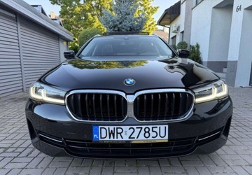 BMW Seria 5 G30-G31 Touring Facelifting 2.0 520i 184KM 2021 BMW Seria 5 BMW Seria 5 520i Touring Luxury Line 2.0 Benzyna 184KM, zdjęcie 11