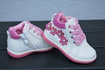 ТУФЛИ НА МОЛНИИ, подкладка из кожи, размер профиля 23/14,2 см.