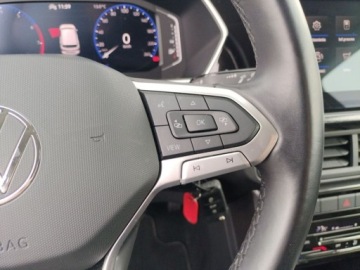 Volkswagen T-Cross SUV 1.0 TSI 110KM 2023 Volkswagen T-Cross Benzyna 110KM, zdjęcie 17