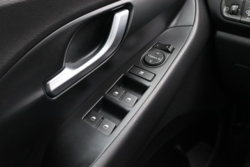 Hyundai i30 III Hatchback Facelifting 1.0 T-GDI 120KM 2022 Hyundai i30 1.0 T-GDI, Salon Polska, zdjęcie 17