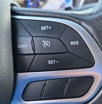 Chrysler Pacifica II 3.6 V6 291KM 2020 Chrysler Pacifica 3.6 V6 291KM Skora LED El. DrzwiKlapa 3.6 Benzyna 291KM, zdjęcie 20