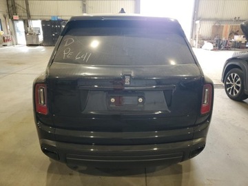 Rolls-Royce 2022 Rolls-Royce Cullinan Black Badge 2022 6.8l 6.8 Benzyna 592KM, zdjęcie 2