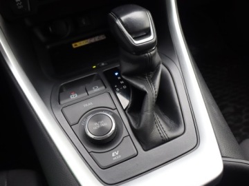 Toyota RAV4 V SUV 2.5 Hybrid Dynamic Force 218KM 2022 Toyota RAV 4 2.5 Hybrid, Salon Polska, zdjęcie 15