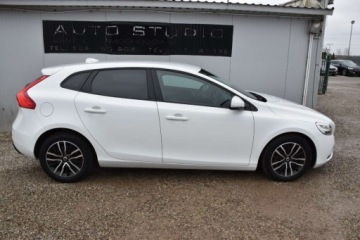 Volvo V40 II 2017 Volvo V40 Lift Duza-Navi Full-LED Klimatronic Tempomat Ambiente AluFelgi, zdjęcie 30