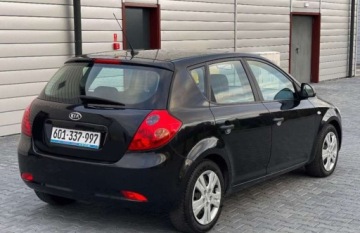 Kia Ceed I Hatchback 1.4 109KM 2008 Kia Ceed Kia Ceed 1.4 Benzyna 109 KM Klima 1.4 Benzyna 109KM, zdjęcie 8