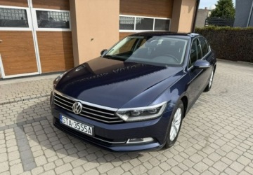 Volkswagen Passat B8 Limousine 1.8 TSI BlueMotion Technology 180KM 2017 Volkswagen Passat 1,8 TSI 180KM Klimatronik Kola latozima 1.8 Benzyna, zdjęcie 12