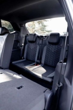 Volkswagen Tiguan Allspace SUV Facelifting 2.0 TSI 190KM 2022 Volkswagen Tiguan Allspace R-Line, 2.0 TSI, 4x4, DSG, 7 miejsc 2.0 Benzyna, zdjęcie 13