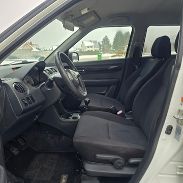 Suzuki Swift IV Hatchback 5d 1.3 92KM 2009 Suzuki Swift 1.3 Comfort dance, zdjęcie 17