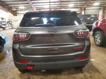 Jeep Compass II 2022 Jeep Compass Trailhawk 2022 2.4 Benzyna 177KM, zdjęcie 2