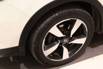 Nissan Qashqai II Crossover Facelifting 1.3 DIG-T  160KM 2019 Nissan Qashqai 1.3 DIG-T N-Connecta DCT 1.3 Benzyna 160KM, zdjęcie 31