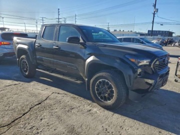 Toyota Tacoma II 2025 Toyota Tacoma Double Cab 2025 2.4 Hybryda 278KM, zdjęcie 4