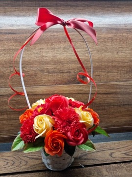 PIĘKNY Bukiet kosz kwiaty mydlane pachnące CZERWONY z NAPISEM topperem pik