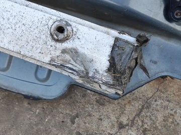 CITROEN C4 II B7 2010 - 2018 PAS TYŁ + BELKA