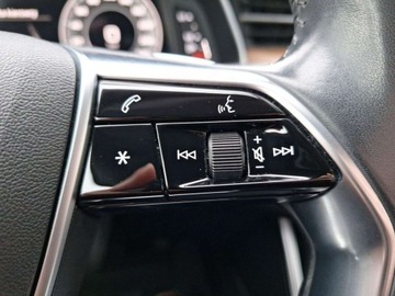 Audi A6 C8 Limousine 3.0 50 TDI 286KM 2020 Audi A6 Limousine Head-up Pneumatyka Webasto Kamera 360 3.0 Diesel 286KM, zdjęcie 19