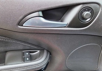 Opel Adam Hatchback 1.4 87KM 2019 Opel Adam 1,4 Ben 87 km 1.4 Benzyna 87KM, zdjęcie 9