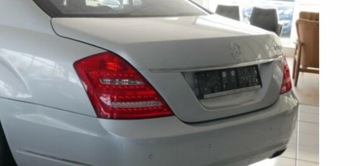 MERCEDES S TŘÍDA W221 FACELIFT KOMPLETNÍ VÍKO KUFRU STŘÍBRNÁ
