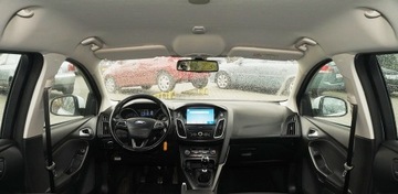 Ford Focus III Kombi Facelifting 1.0 EcoBoost 125KM 2018 FORD FOCUS IV KOMBI 1.0 125 KM / ZADBANY /, zdjęcie 23