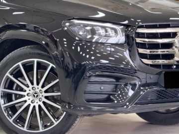 Mercedes GLS X167 SUV Facelifting 3.0 450d 367KM 2026 MERCEDES-BENZ GLS 450 d 4-MATIC AMG Line 3.0 (367KM) 2026, zdjęcie 4