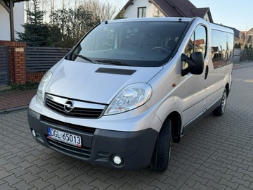 Opel Vivaro A 2011 Opel Vivaro Zarejestrowany Klima 2.0 DCI 9-osobowy, zdjęcie 2