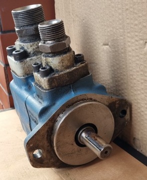 Pompa Hydrauliczna VICKERS 25V 21A używana sprawna USA
