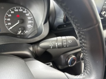 Toyota Yaris IV Hatchback 1.0 VVT-i 72KM 2022 Toyota Yaris 1.0 Comfort IV (2020-) 1.0 Comfort, zdjęcie 18