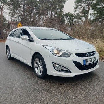 Hyundai i40 Kombi 1.7 CRDi HIGH 136KM 2015 Hyundai i40 Hyundai i40 1.7 CRDI Jeden Wlasciciel Niski Przebieg LED, zdjęcie 2