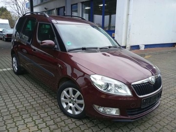 Skoda Roomster Mikrovan Facelifting 1.2 TSI 105KM 2010 Skoda Roomster 1.2 benzyna CLIMATRONIC PIEKNY kolor bogata wersja 1.2, zdjęcie 25
